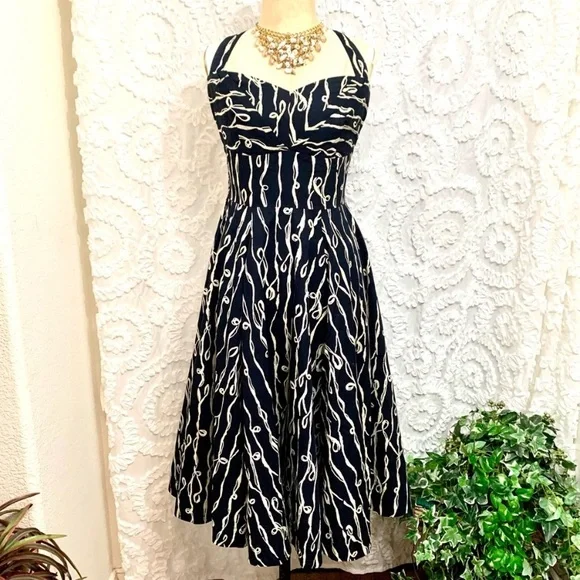 Anthropologie Grapic Print Black/White Halter Dress with Full Swing Skirt- 6 - Picture 3 of 14